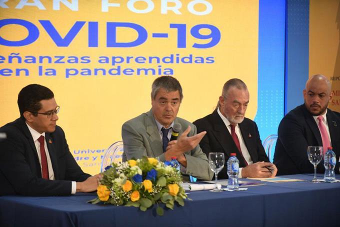 Gran foro COVID-19: Enseñanzas aprendidas quedarán en un libro para la posteridad