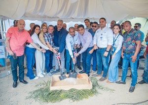 Salazar deja iniciadas obras por más de RD$7 mil millones