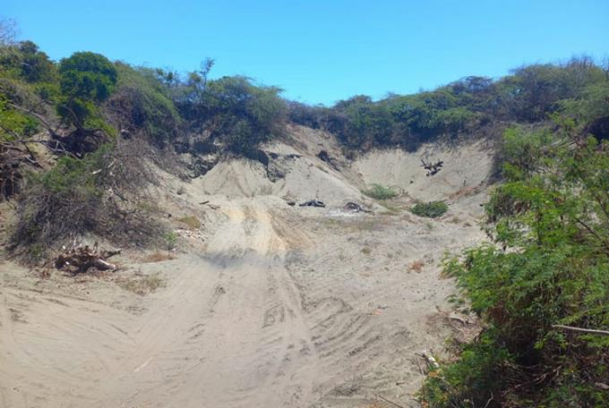 Munícipes de Baní confirman daños a las Dunas