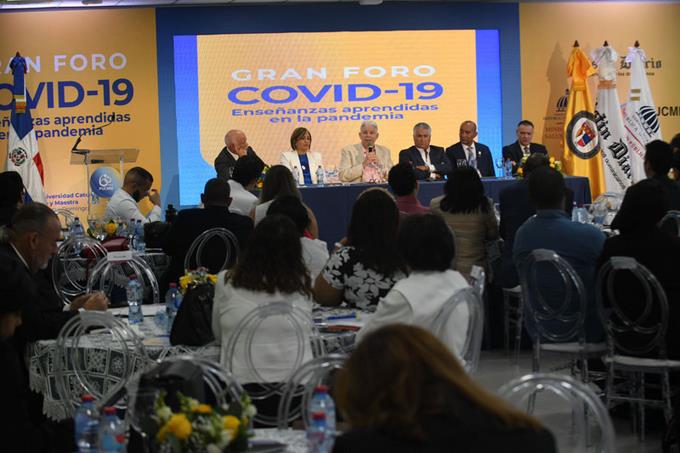 Sacar al personal sanitario con más de 60 años fue mala idea