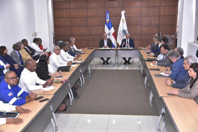 Suben 19% al salario mínimo