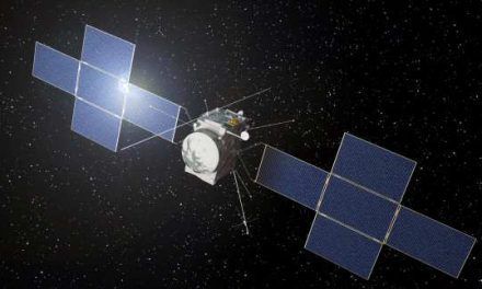 La sonda espacial JUICE abandona la Tierra