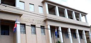Fiscalía de San Cristóbal logra condena de 20 años contra hombre por agresión sexual y robo agravado
