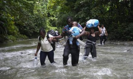 EE.UU. apoyará a Colombia y Panamá para frenar la migración