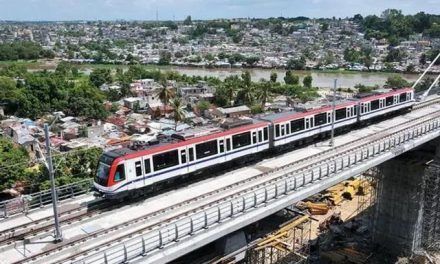 Auditoría revela irregularidad en la construcción del Metro