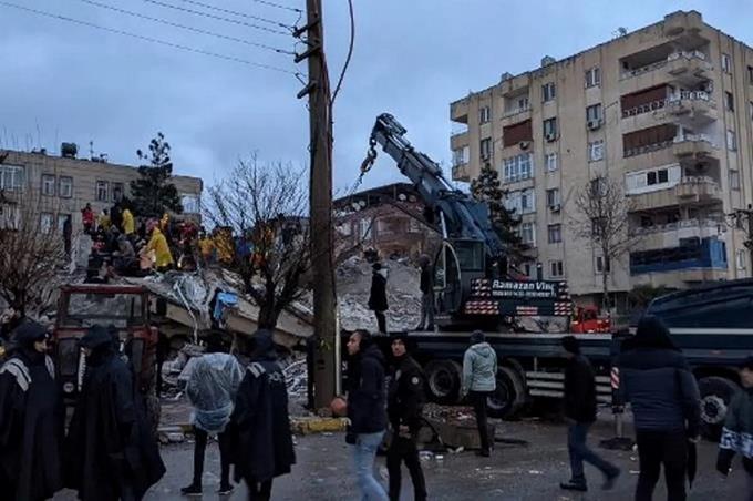 El trauma perdura para los supervivientes del sismo en Turquía