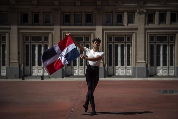 Pedro Soriano Martínez: primer bailarín dominicano graduado en el Teatro Colón de Argentina