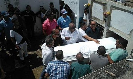 Sepultan en Moca restos del asesino de Chantal