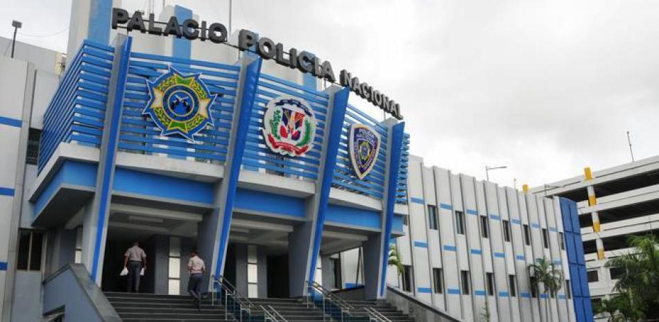 PN arresta “el banquero” en flagrante delito dentro de entidad bancaria