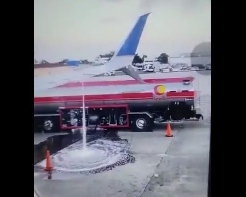 Derrame «accidental» de combustible retrasa vuelo de United Airlines en el AILA
