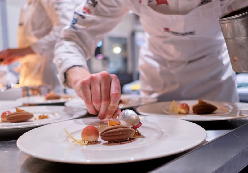 En sus marcas, listos, ¡a cocinar!: cómo se prepara un chef para una competencia culinaria