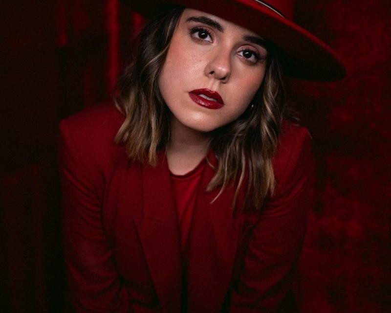 Covi Quintana en su nueva canción: “Me gustan las chicas”