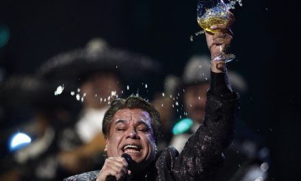 Misterios rodean muertes de artistas que ilusos creen «siguen vivos»