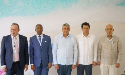 OMT pide más educación para un turismo sostenible