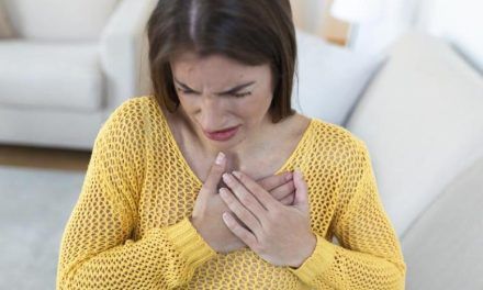 Las mujeres tienen más probabilidades que los hombres de morir tras un infarto