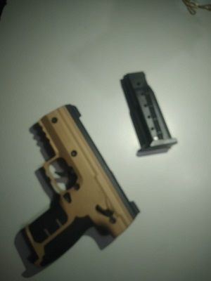 Policía de Yaguate apresa hombre con arma tipo bélico ilegal