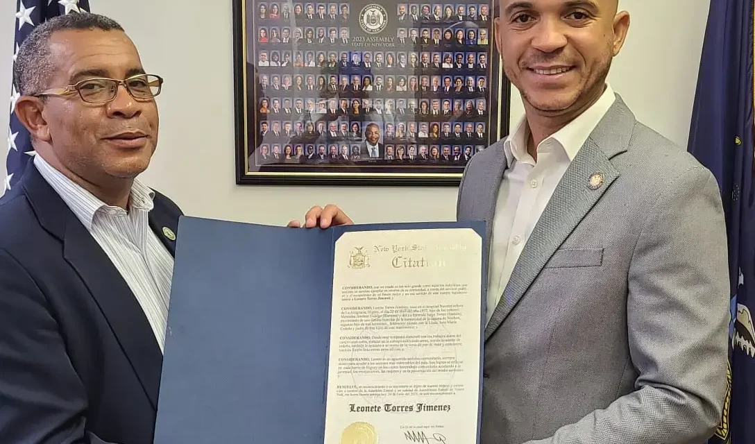 Regidor RD es reconocido por Asamblea Estatal NY