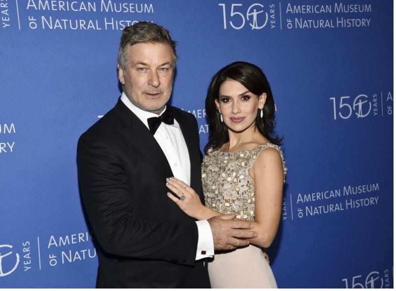 Al actor Alec Baldwin le ponen cadera nueva, se la reemplazan tras fuertes dolores