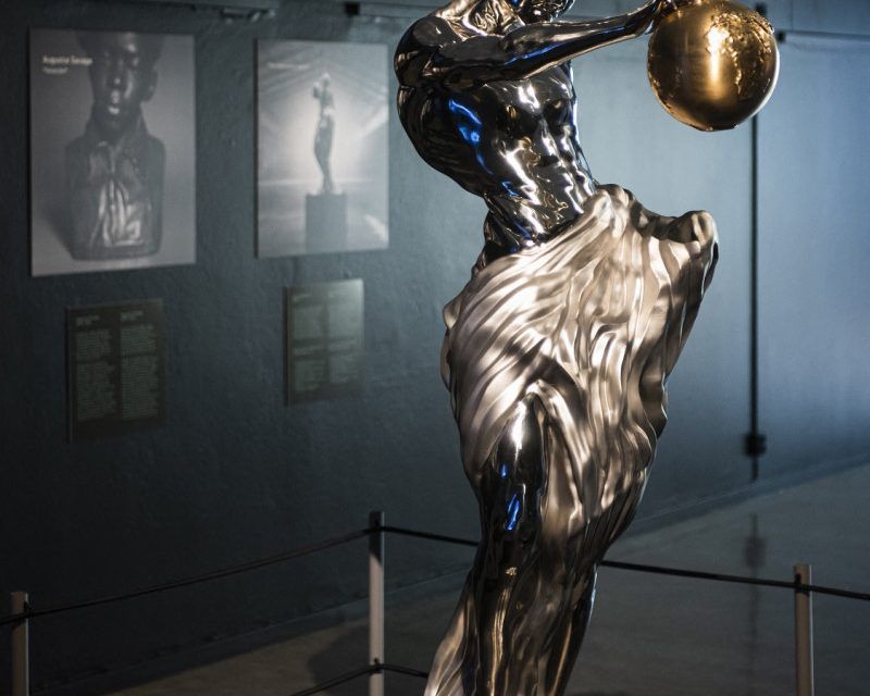 Museo sueco expone escultura creada por IA e inspirada por Miguel Ángel y otros maestros