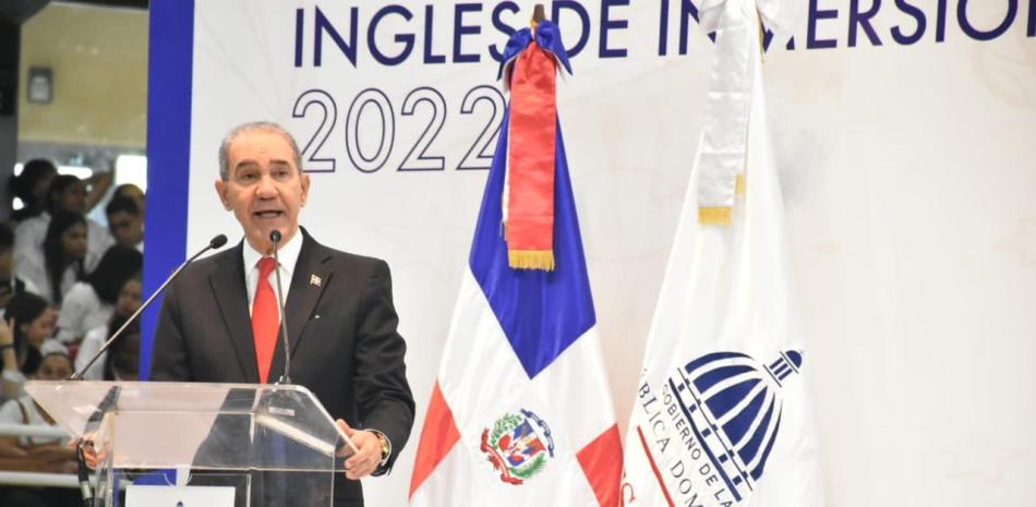 García Fermín: El Listín intenta dañar imagen del programa Inglés de Inmersión