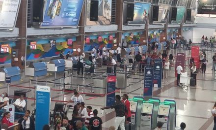 Ponen alerta migratoria contra salvadoreños