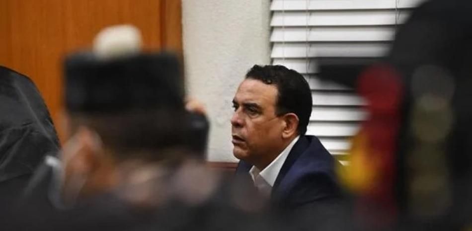 Alexis Medina contrata a un nuevo abogado tras el anterior abandonar