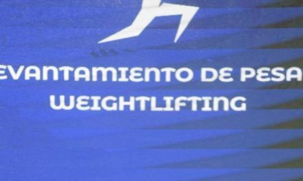 Medalla de oro y lágrimas de emoción