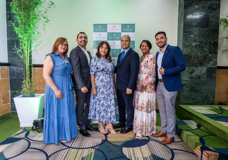 Iberostar premia a los TTOO y agencias de viajes con mayor volumen de ventas en RD