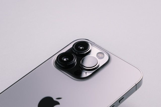 Los últimos avances en los mejores celulares del mercado: iPhone 13 y Samsung Galaxy A54