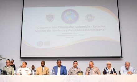 Director general de la Policía Nacional, generales y coroneles culminan con éxito taller “Liderazgo en la Transformación Policial”