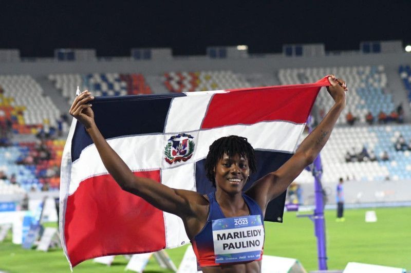 ¡Lo vuelve a hacer! Marileidy Paulino gana los 400 m lisos y rompe récord en los Centroamericanos