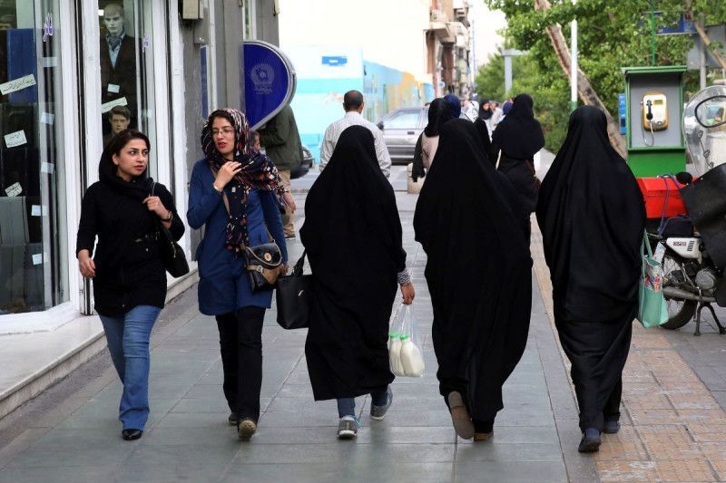 Irán lanza de nuevo a las calles a la policía de la moral
