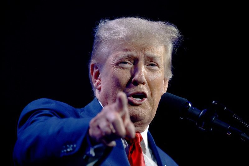 DeSantis dice que Trump debería haber hecho más por detener la toma del Capitolio