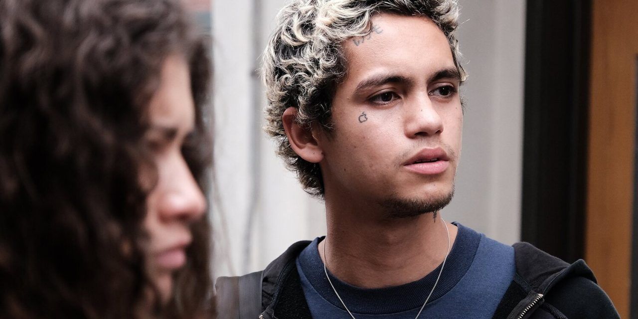 Dominic Fike confiesa que iba casi siempre drogado al rodaje de ‘Euphoria’