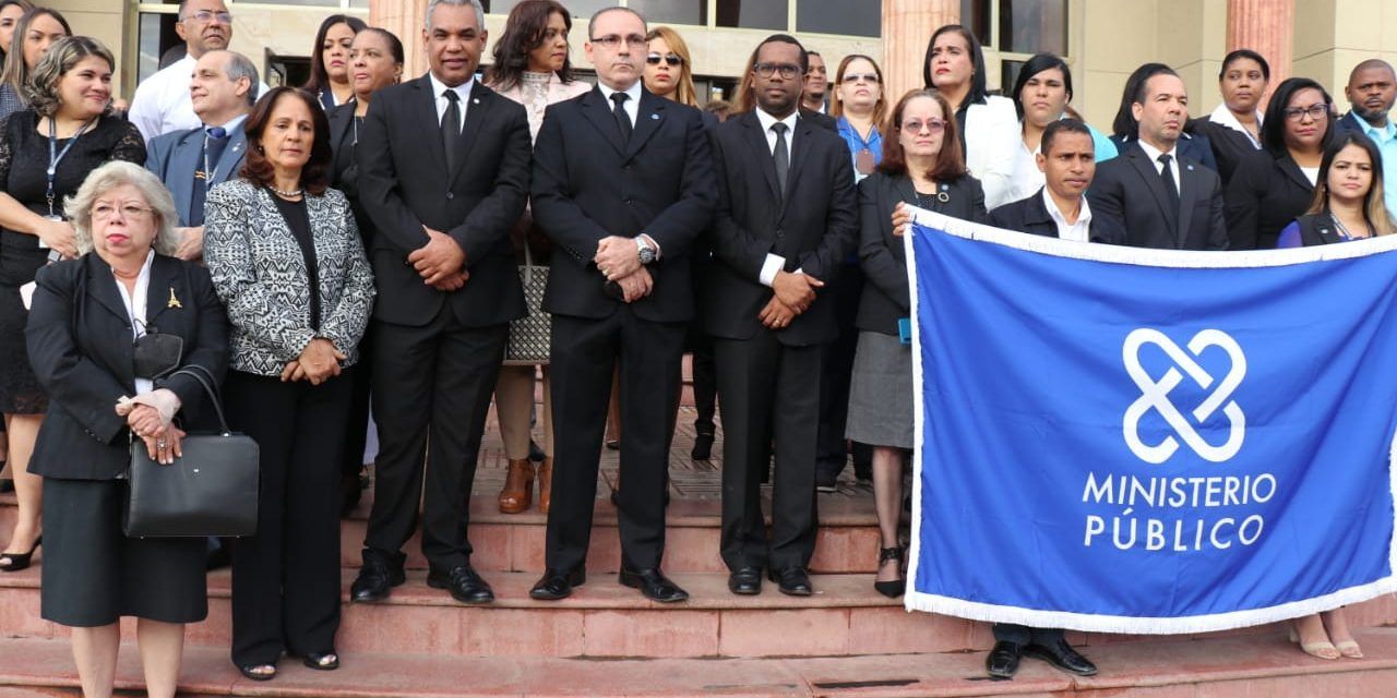 Procurador de Santiago: independencia del Ministerio Público está en desarrollo