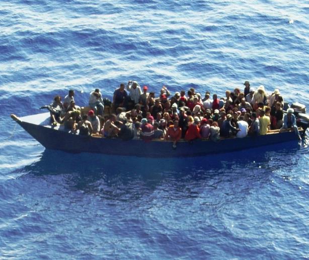 Migración dominicana: de la yola a «la vuelta»