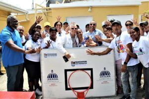 Alcalde Manuel Jimenez entrega lote de obras al sector Nuevo Amanecer