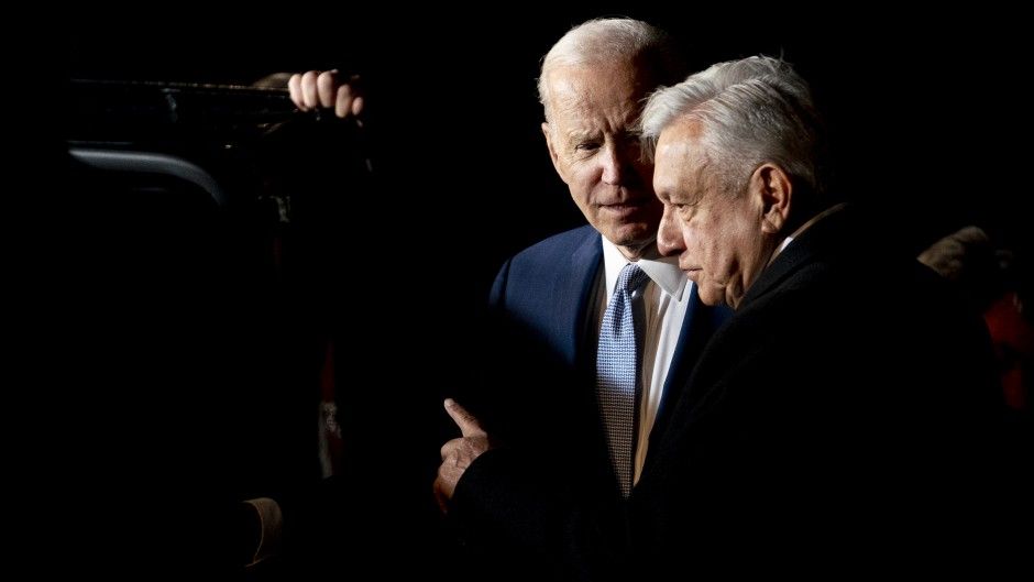 Crece la migración ilegal en EU y pone en duda los planes de AMLO y Biden