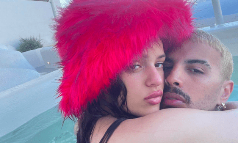 Rauw Alejandro elimina todas las imágenes de su Instagram tras ruptura con Rosalía