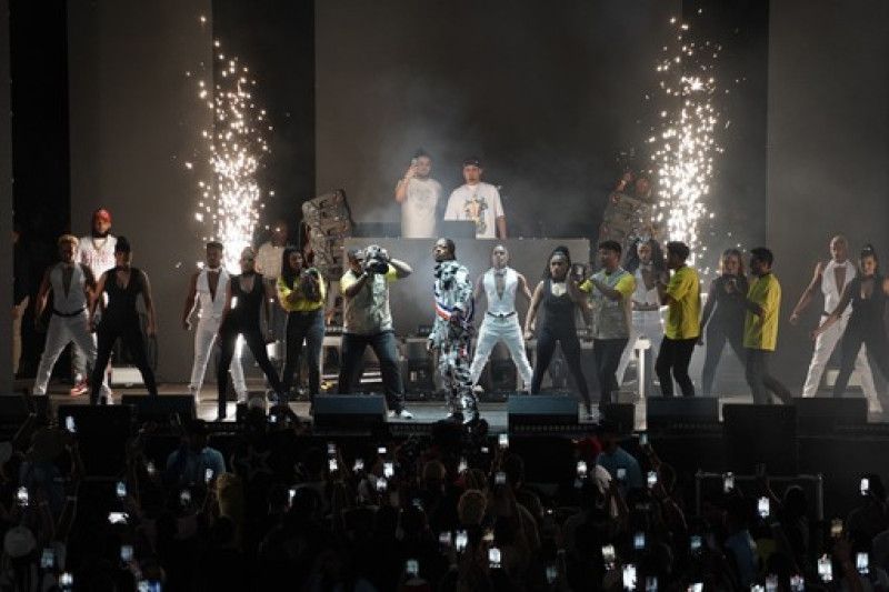 Rochy RD: de las redes sociales al Palacio de los Deportes