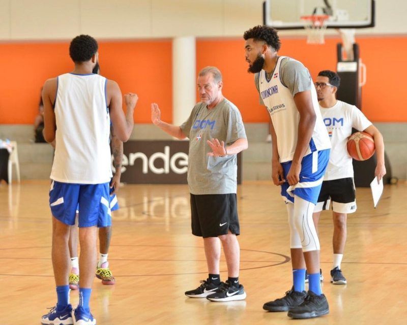Con Karl-Anthony Towns, Néstor -Ché- García completa su artillería