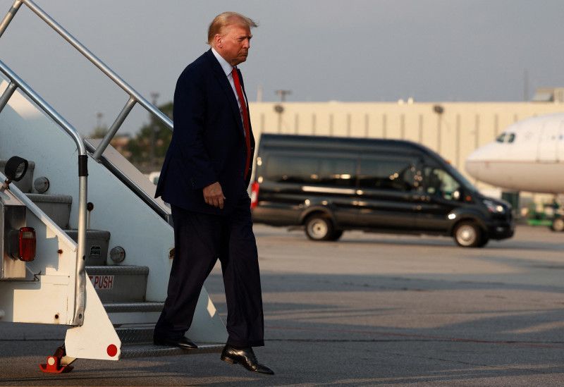 Trump es acusado de «inflar» su riqueza a razón de «miles de millones de dólares»