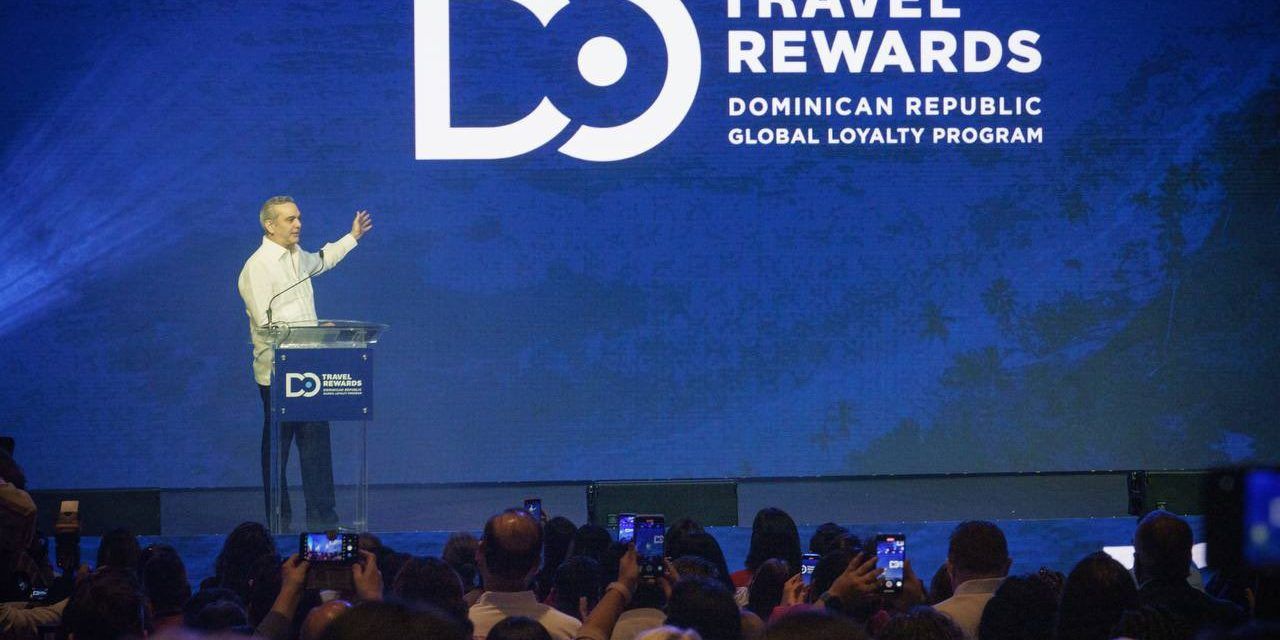 Abinader: «El turismo apenas está comenzando en RD, seguirá creciendo»
