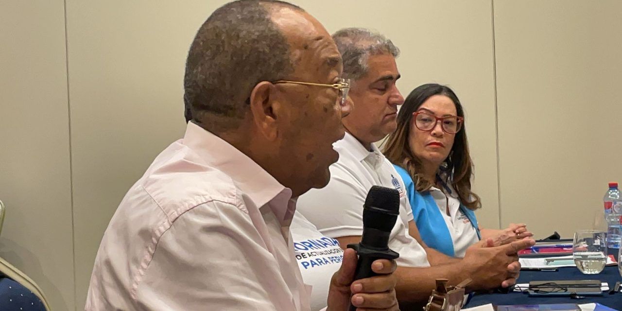 El Consejo Nacional para el VIH y SIDA inicia jornada de actualización para periodistas, comunicadores e influencers de San Cristóbal