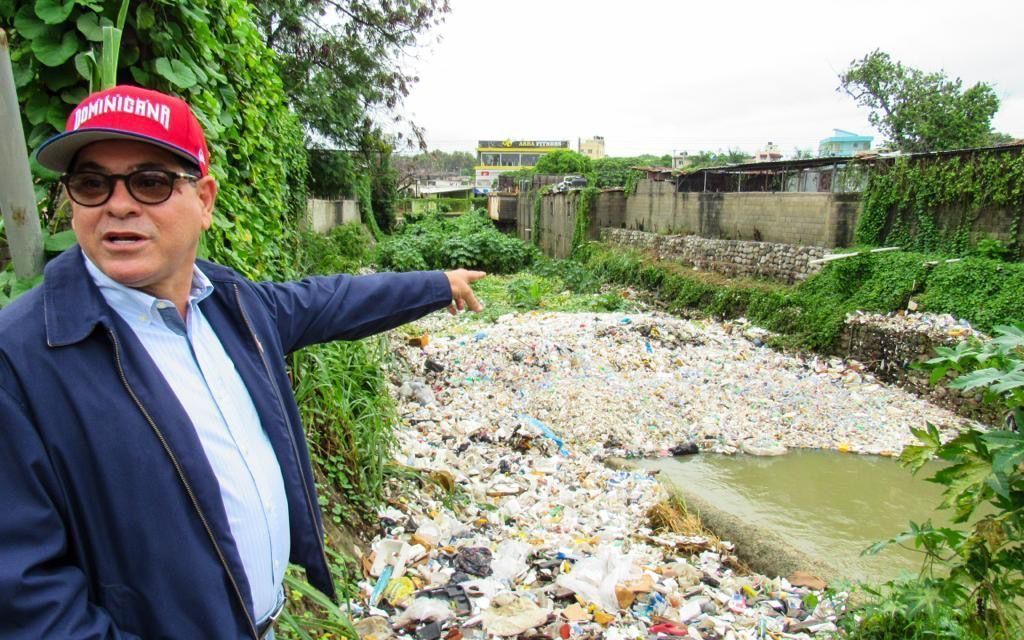 Precandidato alcalde FP: ineficiencia de alcaldía y Gobierno provocaron inundaciones en SDO