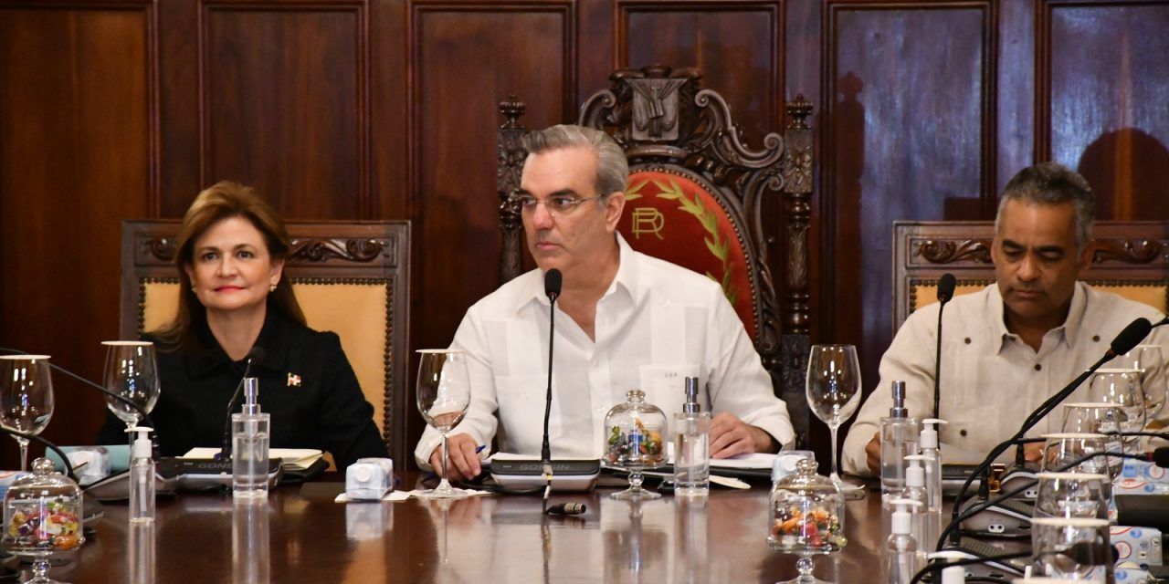 Abinader advierte sancionará funcionarios que utilicen recursos del Estado para campaña