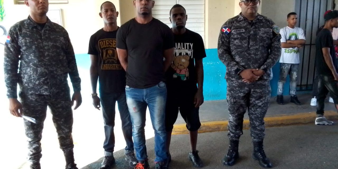 Autoridades confirman rapto de reos que eran traslados de cárcel La Victoria a SPM