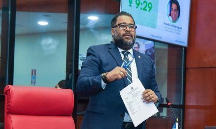 Franklin Rodríguez gestiona RD$4.1 millones para asistencia a víctimas de explosión