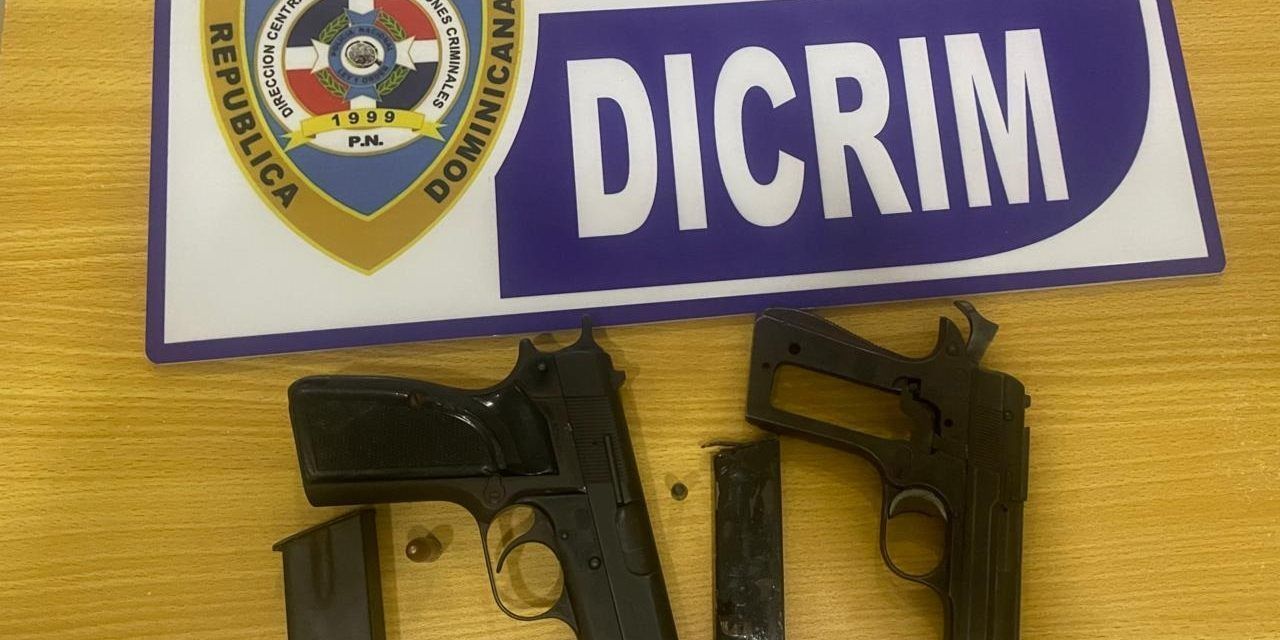 Hombre detenido con orden de arresto por la Policía de Baní y recuperan dos pistolas