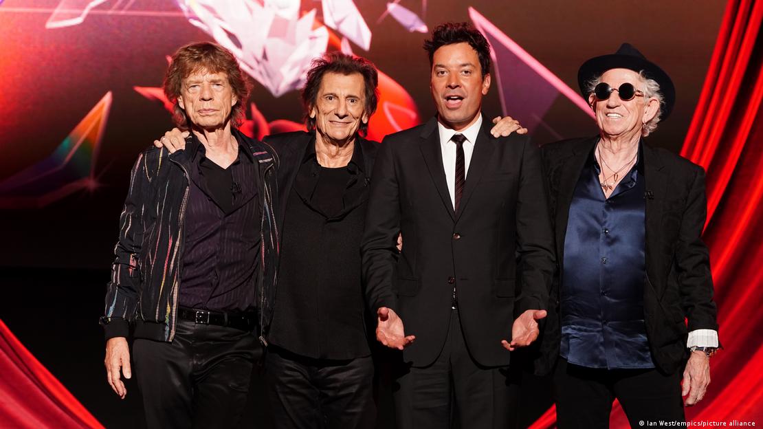 Rolling Stones presentan disco con material nuevo en 18 años